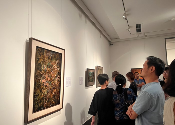 Dạo bước qua vùng đất của sơn mài - Anh 1