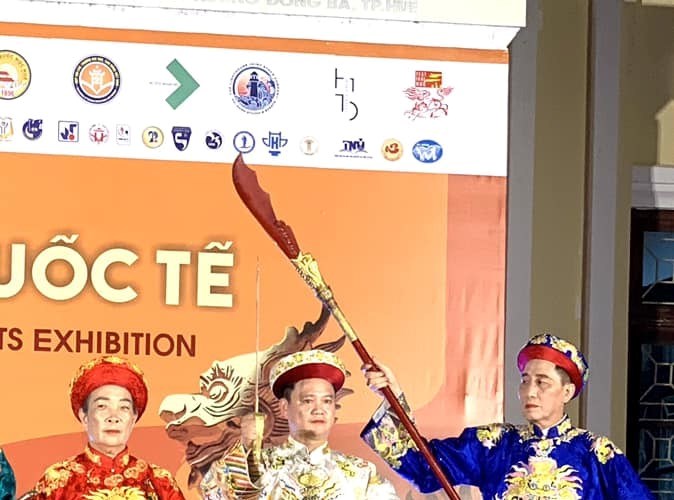 Chấn chỉnh hoạt động làm sai lệch di sản Thực hành tín ngưỡng thờ Mẫu - Anh 3