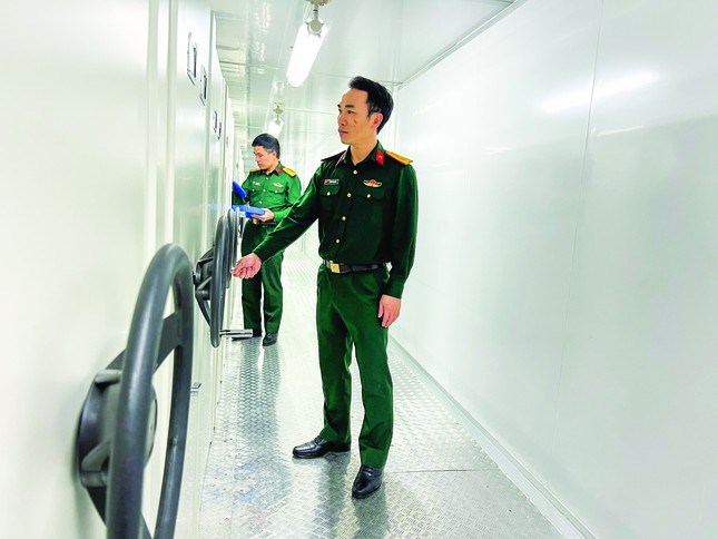Ứng dụng khoa học công nghệ vào lưu trữ phim - Anh 3