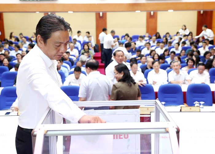 Bộ VHTTDL tổ chức Hội nghị lấy phiếu tín nhiệm đối với chức danh Bộ trưởng, Thứ trưởng - Anh 4