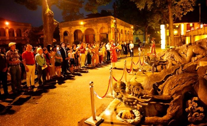 Đề nghị xây dựng một Chiến lược tổng thể về quảng bá, xúc tiến du lịch Việt Nam - Anh 3
