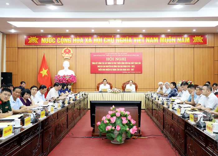 Tiếp tục bảo tồn Công viên địa chất toàn cầu Cao nguyên đá Đồng Văn gắn với phát triển du lịch - Anh 1