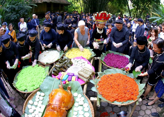 Hơn 13.270 tác phẩm của 1.032 tác giả tham gia “Tỏa sáng Việt Nam - Amazing Vietnam” - Anh 5