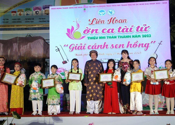 Trao giải Liên hoan Đờn ca tài tử thiếu nhi “Giải Cánh sen hồng