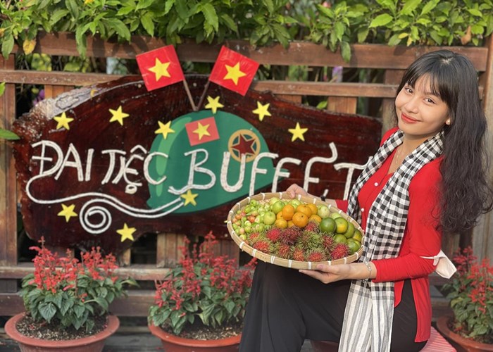 Đại tiệc buffet dịp 2.9 tại Khu du lịch Trà Sư - Anh 9