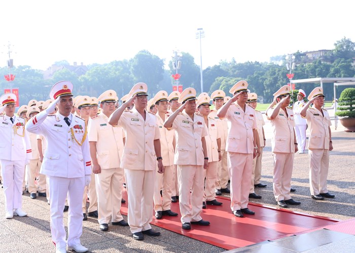 Lãnh đạo Đảng, Nhà nước vào Lăng viếng Chủ tịch Hồ Chí Minh nhân dịp Quốc khánh - Anh 3