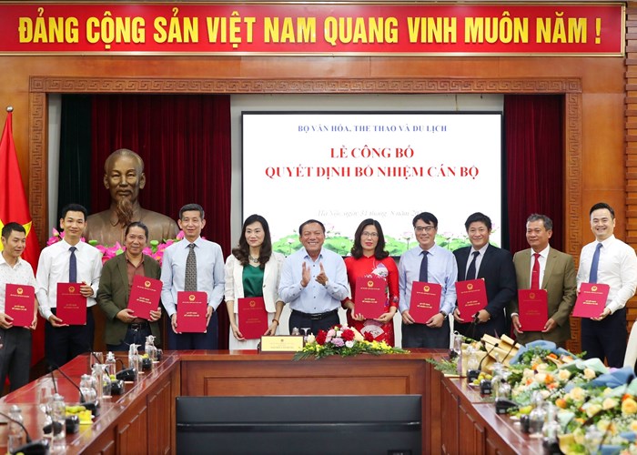 Bộ VHTTDL công bố Quyết định bổ nhiệm cán bộ - Anh 2