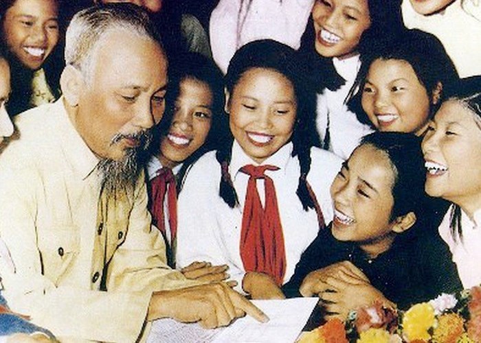 23 bức thư Bác Hồ gửi ngành Giáo dục: Tài sản, tình yêu, bài học vô giá cho nghề 