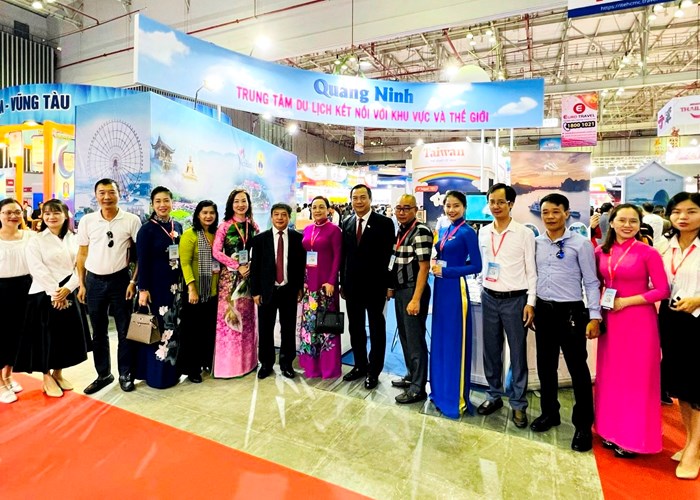 Mỗi du khách đến Quảng Ninh là một sứ giả du lịch - Anh 1
