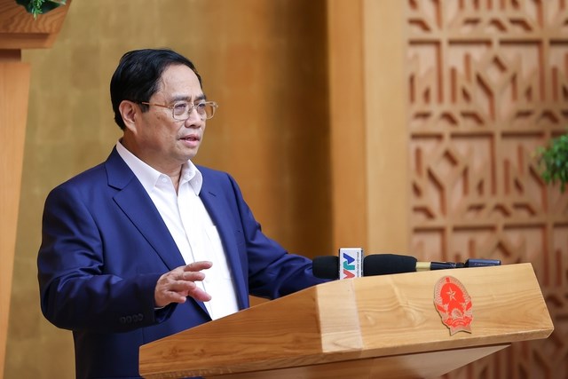 Khẩn trương hoàn thiện và trình Chương trình mục tiêu quốc gia về chấn hưng, phát triển văn hóa, xây dựng con người Việt Nam - Anh 1