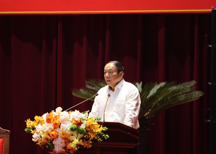 Bộ trưởng Nguyễn Văn Hùng: Cần phát huy hết tiềm năng, lợi thế bản sắc văn hoá và con người xứ Nghệ - Anh 2