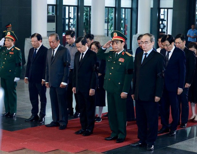 Tiễn đưa Thượng tướng Nguyễn Chí Vịnh về nơi an nghỉ cuối cùng - Anh 4