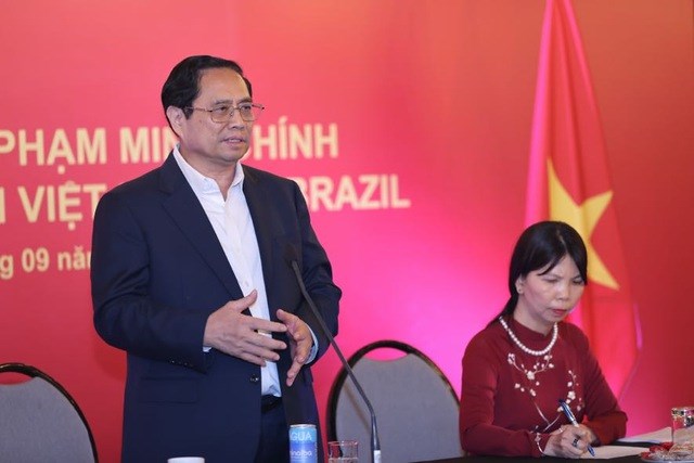 Tiếp tục thúc đẩy giao lưu văn hóa, giao lưu nhân dân, hợp tác giáo dục giữa Việt Nam và Brazil - Anh 1