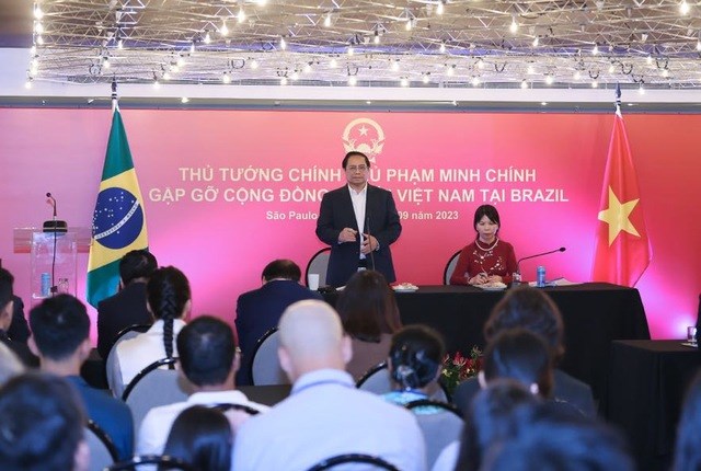 Tiếp tục thúc đẩy giao lưu văn hóa, giao lưu nhân dân, hợp tác giáo dục giữa Việt Nam và Brazil - Anh 2