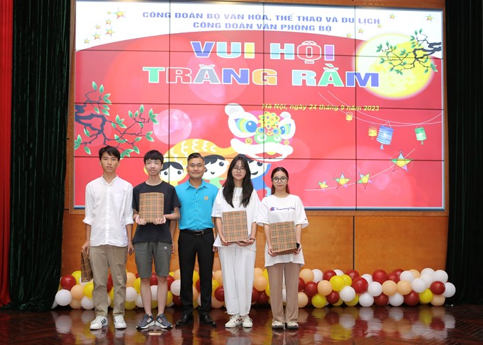 Chương trình Vui hội Trăng Rằm 2023 - Anh 3