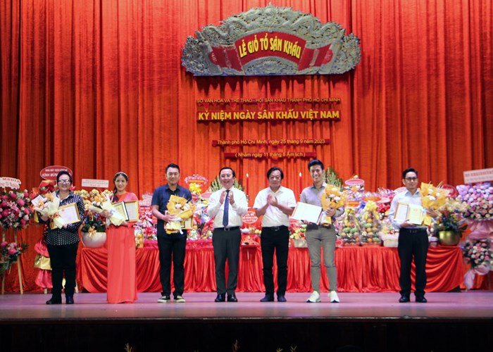 TP.HCM kỷ niệm “Ngày Sân khấu Việt Nam” năm 2023 - Anh 5