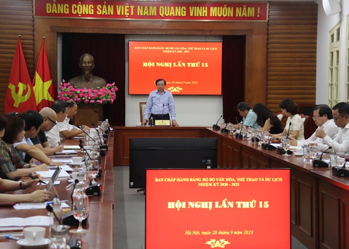 Đảng bộ Bộ VHTTDL: Tăng cường giáo dục chính trị, tư tưởng cho cán bộ, đảng viên - Anh 1