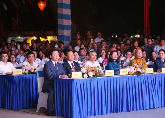 Tưởng niệm 723 năm ngày mất Anh hùng dân tộc Trần Hưng Đạo, khai hội mùa thu Côn Sơn-Kiếp Bạc năm 2023 - Anh 2