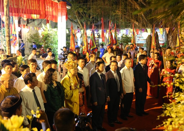 Tưởng niệm 723 năm ngày mất Anh hùng dân tộc Trần Hưng Đạo, khai hội mùa thu Côn Sơn-Kiếp Bạc năm 2023 - Anh 1