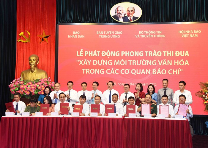 Lan toả mạnh mẽ phong trào xây dựng môi trường văn hóa trong các cơ quan báo chí - Anh 5