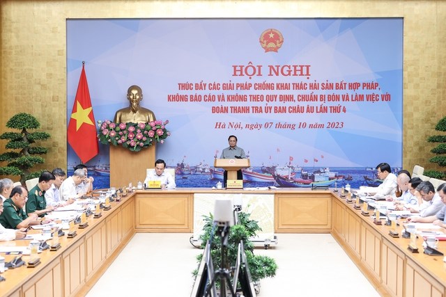 Thủ tướng: Chống khai thác IUU chính là vì lợi ích quốc gia, dân tộc và của người dân chúng ta - Anh 2