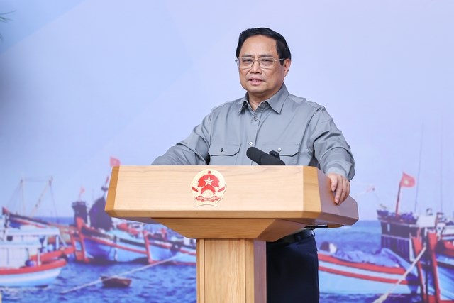 Thủ tướng: Chống khai thác IUU chính là vì lợi ích quốc gia, dân tộc và của người dân chúng ta - Anh 1