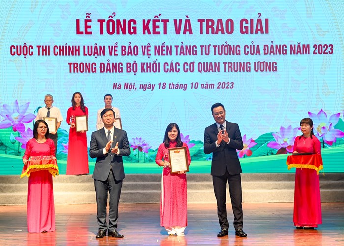 Đảng bộ Bộ VHTTDL đoạt ba giải tại Cuộc thi chính luận bảo vệ nền tảng tư tưởng của Đảng - Anh 4