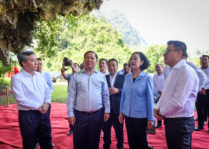 Khánh thành di tích Bác Hồ về thăm Tập đoàn sản xuất Chí Hòa - Anh 2