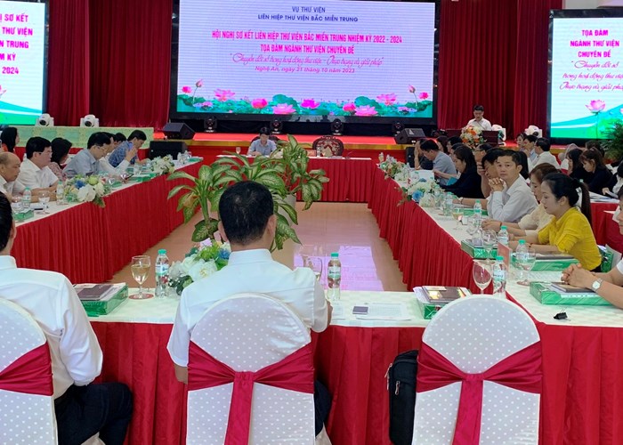 Thư viện các tỉnh Bắc miền Trung bàn giải pháp chuyển đổi số - Anh 1