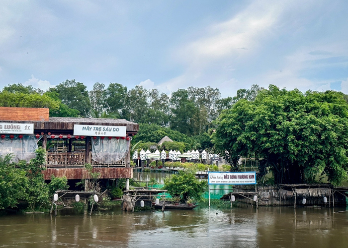 Khách du lịch tăng đáng kể sau khi Rừng tràm Trà Sư được chọn làm bối cảnh “Đất rừng phương Nam” - Anh 4