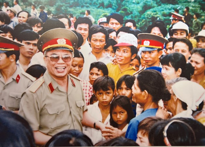Triển lãm hơn 200 hình ảnh, tài liệu, hiện vật về Đại tướng Đoàn Khuê - Anh 3