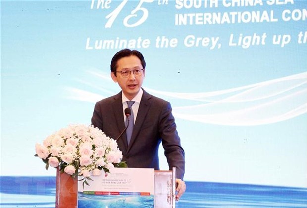 Hội thảo quốc tế về Biển Đông: “Thu hẹp vùng biển xám, mở rộng vùng biển xanh” - Anh 1
