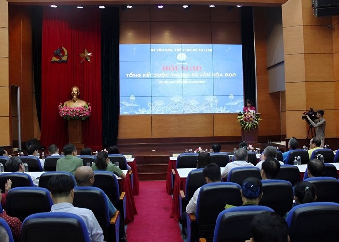 Tổng kết cuộc thi Đại sứ văn hóa đọc - Anh 8