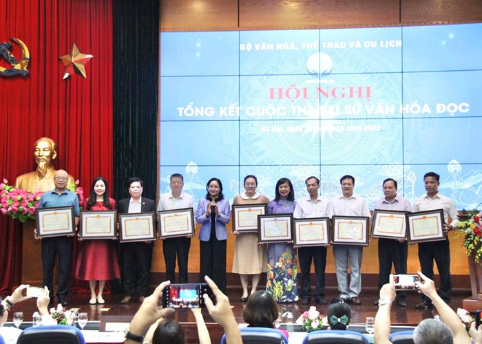 Tổng kết cuộc thi Đại sứ văn hóa đọc - Anh 7