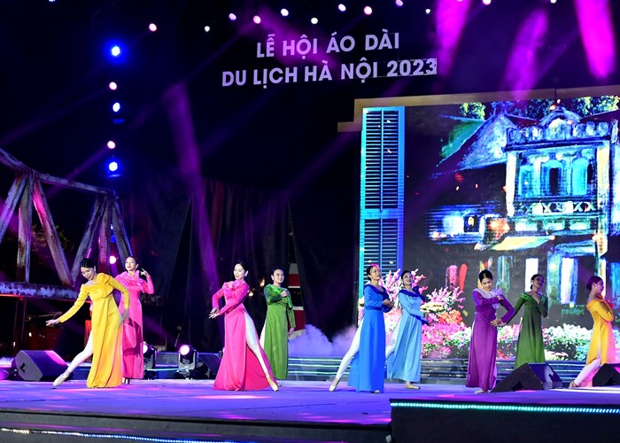 Lễ hội Áo dài du lịch Hà Nội sẽ được tổ chức thường niên: Thúc đẩy phát triển văn hoá, du lịch Thủ đô - Anh 5