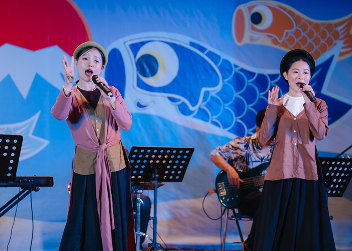 Bất ngờ những bản dịch “Bèo dạt mây trôi” sang tiếng Nhật - Anh 5