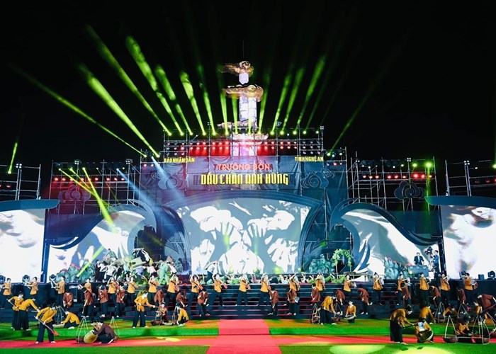 “Truông Bồn - Dấu chân Anh hùng”: Sáng lên đạo lý uống nước nhớ nguồn - Anh 3
