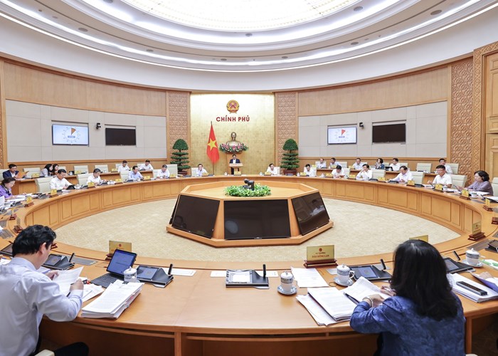 Thủ tướng: Phấn đấu đạt và vượt mục tiêu 13 triệu khách quốc tế năm 2023 - Anh 2