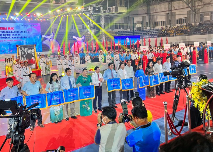 Ngày hội Gia đình tiêu biểu các tỉnh, thành Tây Nam Bộ diễn ra tại Trà Vinh - Anh 1