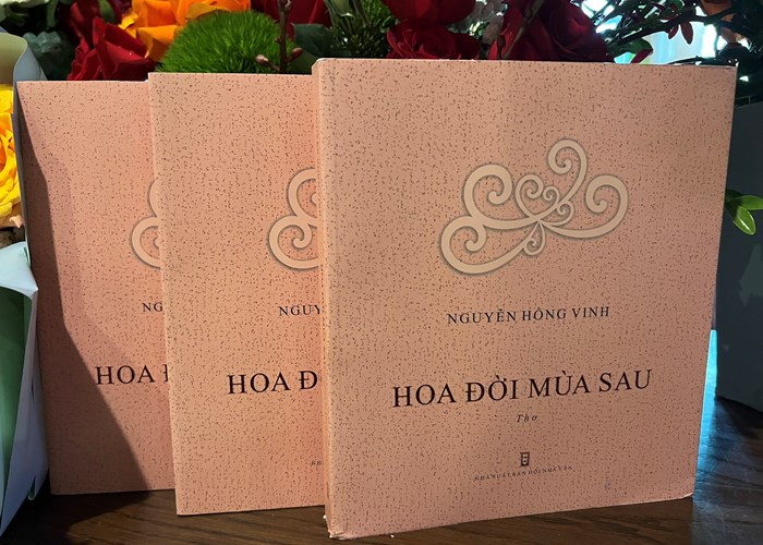 "Hoa đời mùa sau", cảm một hồn thơ tươi mới của nhà thơ, nhà báo Nguyễn Hồng Vinh - ảnh 3