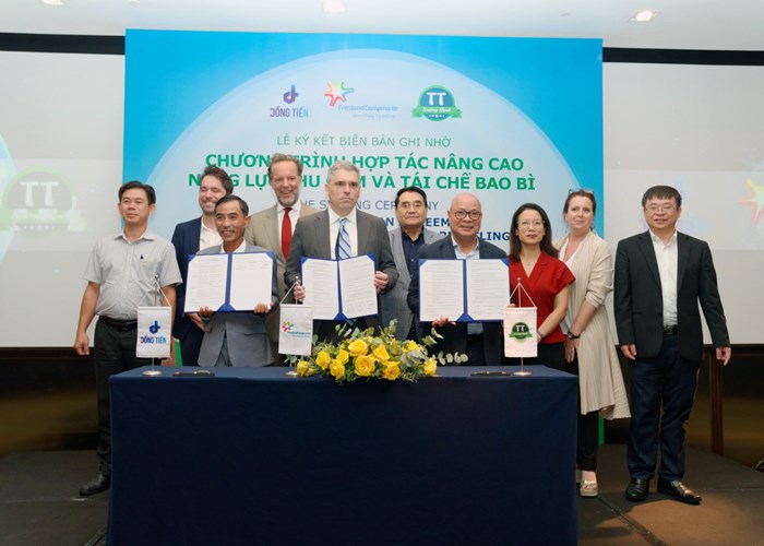 Doanh nghiệp Sữa Cô gái Hà Lan cùng đối tác tiên phong thực thi EPR, nâng cao năng lực thu gom tái chế bao bì - Anh 6