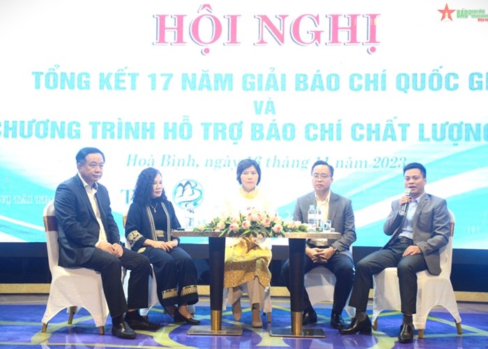 Thêm nguồn lực và điều kiện cần thiết cho báo chí phát triển - Anh 3