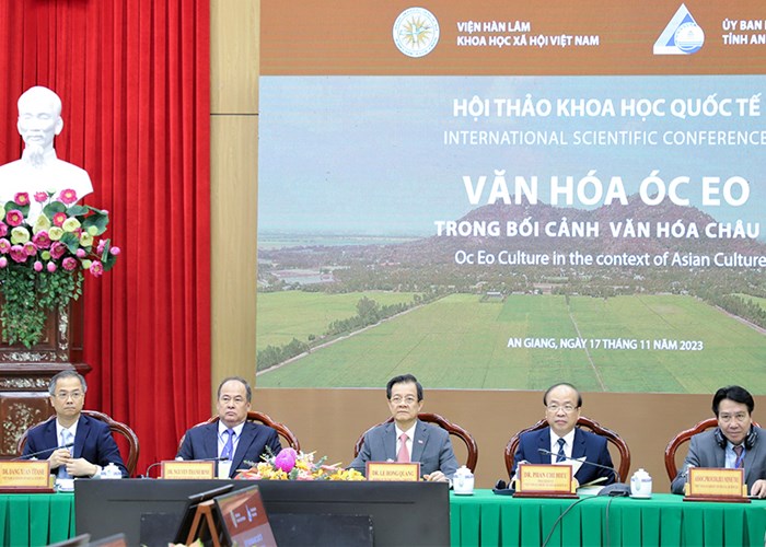 “Văn hóa Óc Eo trong bối cảnh văn hóa châu Á” - Anh 1