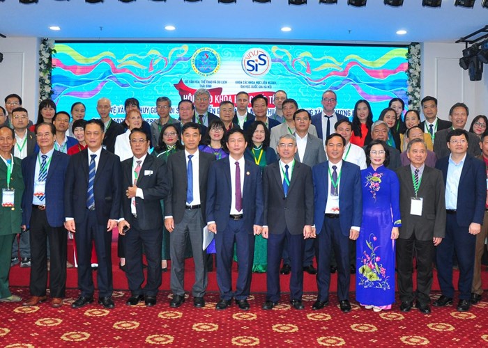 Bảo vệ và phát huy giá trị di sản trình diễn dân gian và nghệ thuật chèo - Anh 3