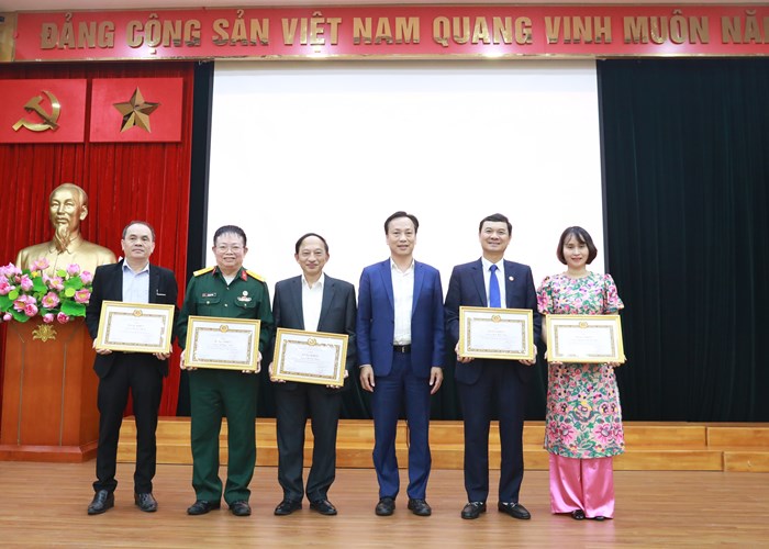 Đảng ủy Khối các cơ quan TƯ: Nâng cao chất lượng công tác điều tra, nắm bắt, nghiên cứu dư luận xã hội - Anh 3