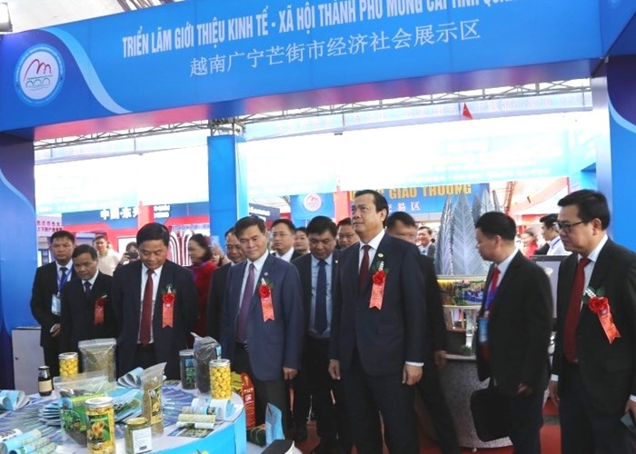 400 gian hàng tham gia Hội chợ Thương mại, Du lịch quốc tế Việt - Trung lần thứ 15 - Anh 2
