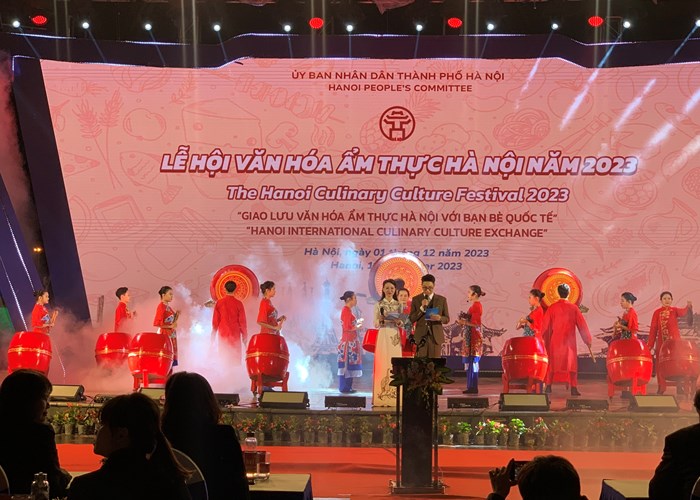 Đa sắc màu văn hóa tại lễ hội ẩm thực Hà Nội 2023 - Anh 4
