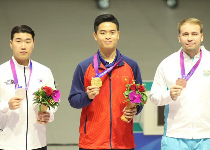 Bộ trưởng Nguyễn Văn Hùng: Ngành Thể thao cần một chiến lược tổng thể phát triển dài hạn - Anh 3