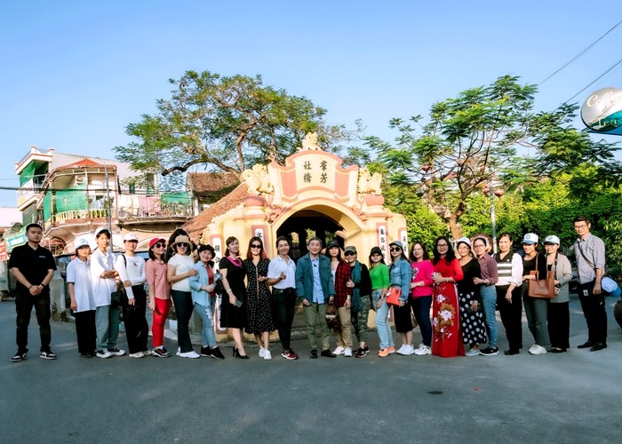 Hành trình khám phá thành Thành Nam - Anh 2