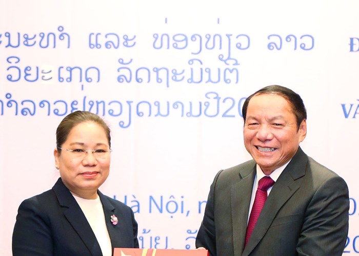 Đẩy mạnh hợp tác văn hoá - du lịch giữa Việt Nam và Lào - Anh 6